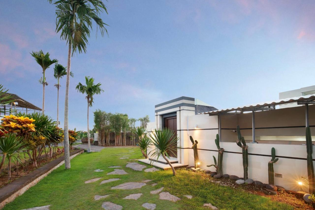Nara Villa Canggu By Ini Vie Hospitality エクステリア 写真